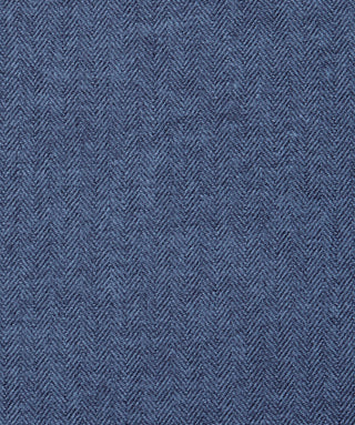 S-603089 | lech | fleuresse | Blaue Uni Kissenhülle aus Flanell mit Fischgrät-Muster |  0012 MARINE  | 100% Baumwolle | 4043202586794